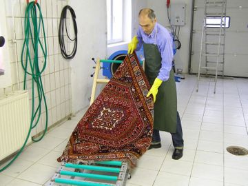 Teppichwäscherei